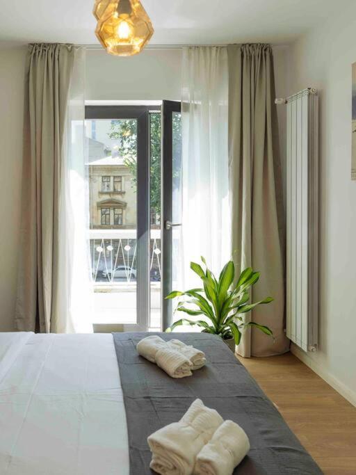 Bright 2Br Apartment - Top Location - City Balcony Bucureşti Eksteriør bilde